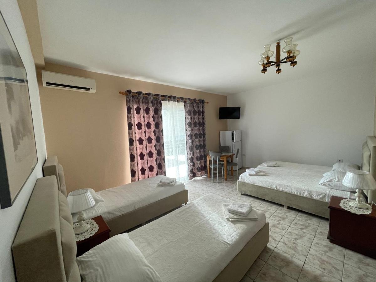 סרנדה Oni'S Apartments מראה חיצוני תמונה