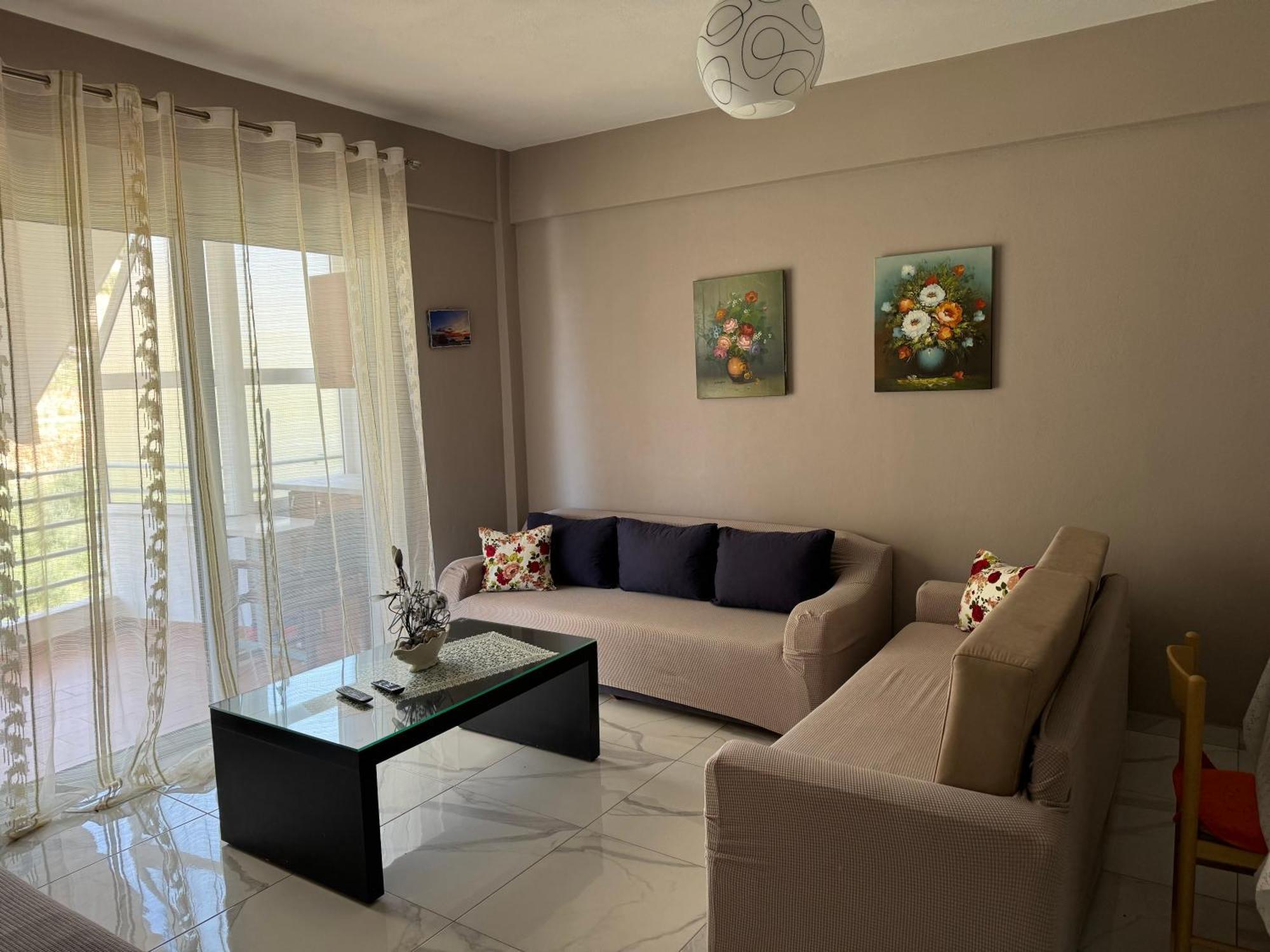 סרנדה Oni'S Apartments מראה חיצוני תמונה